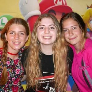 Meet your Posher, Becky